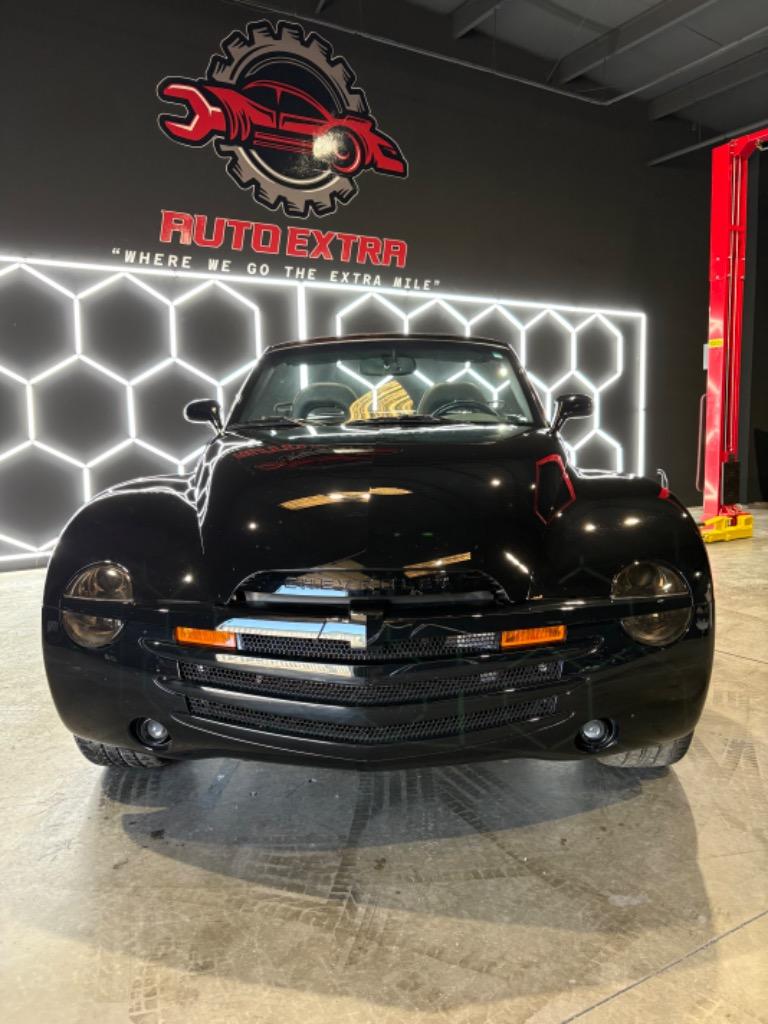 2003 Chevrolet SSR LS's photo