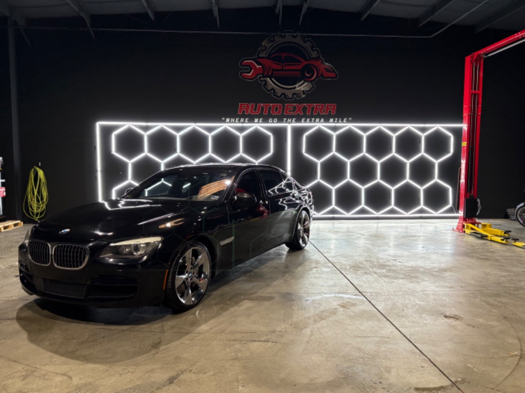 2012 BMW 7 Series 760Li's photo